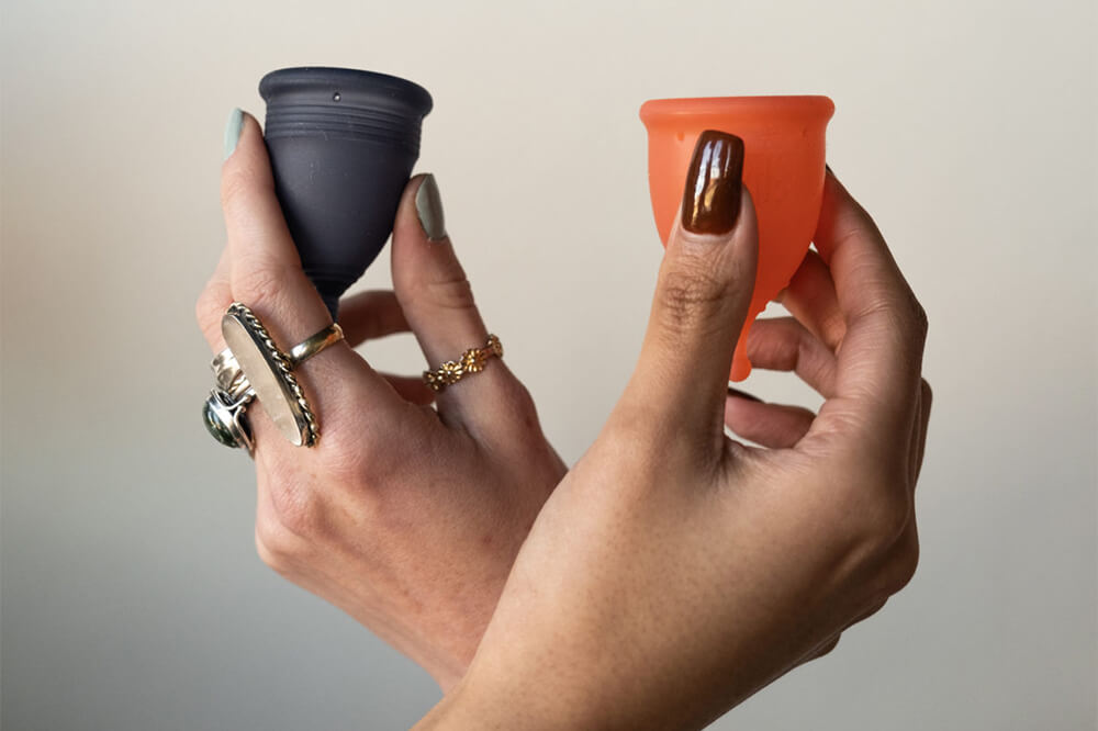 Reusable Menstrual Cups vs. Discs A Comprehensive Guide