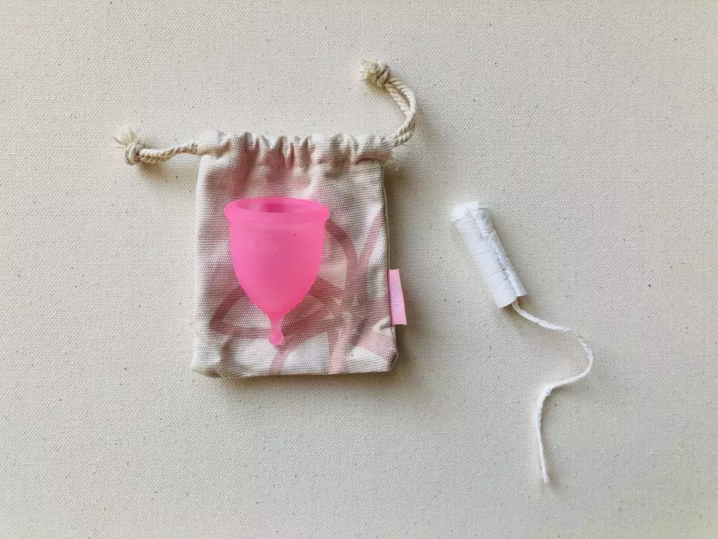 menstrual cup versus tampon